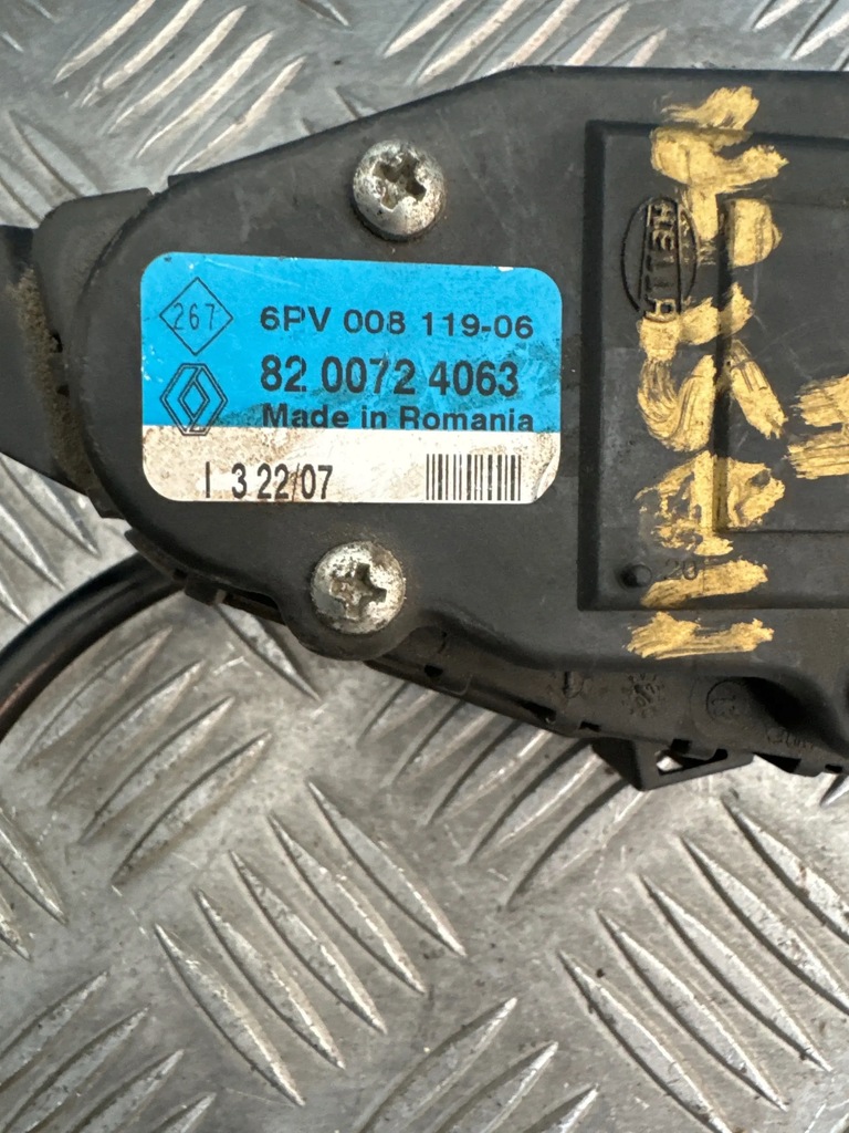 фото №2, Потенциометр газа renault master ii 8200724063