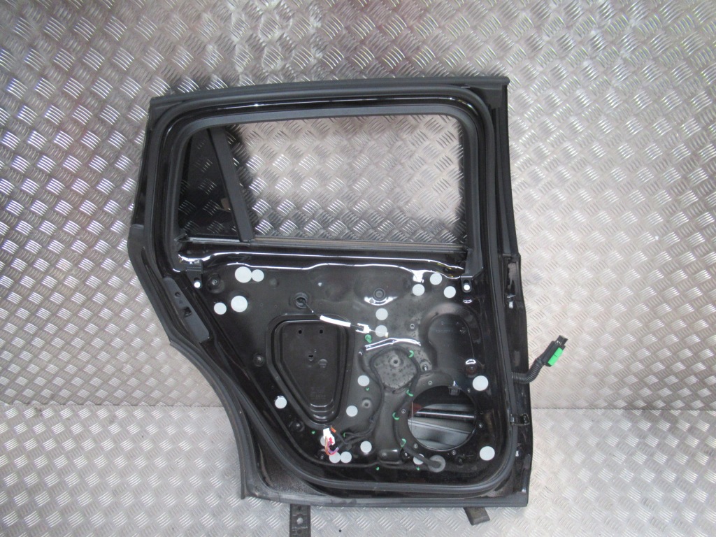 фото №8, Porsche panamera 971 sport tourismo двері задня задні ліва f1241