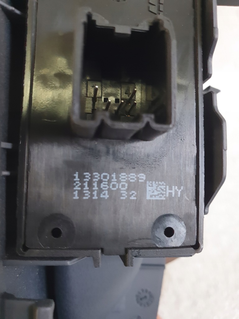 фото №7, Кнопка скло коричневий 13301889 opel zafira c