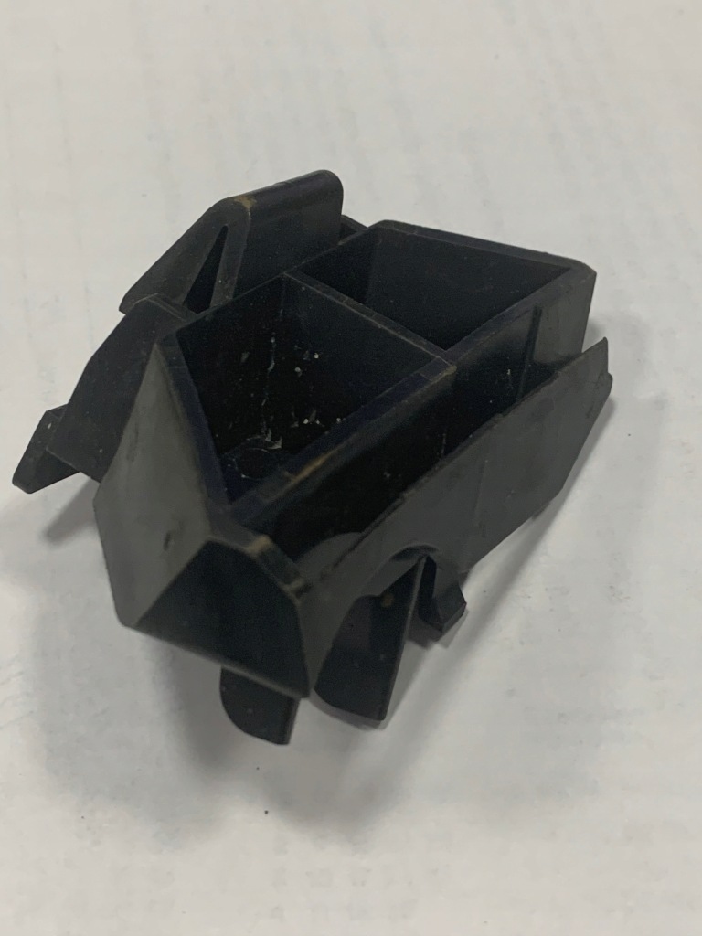 фото №4, Tesla s lift кронштейн протитуманної фари 1072914-00-b