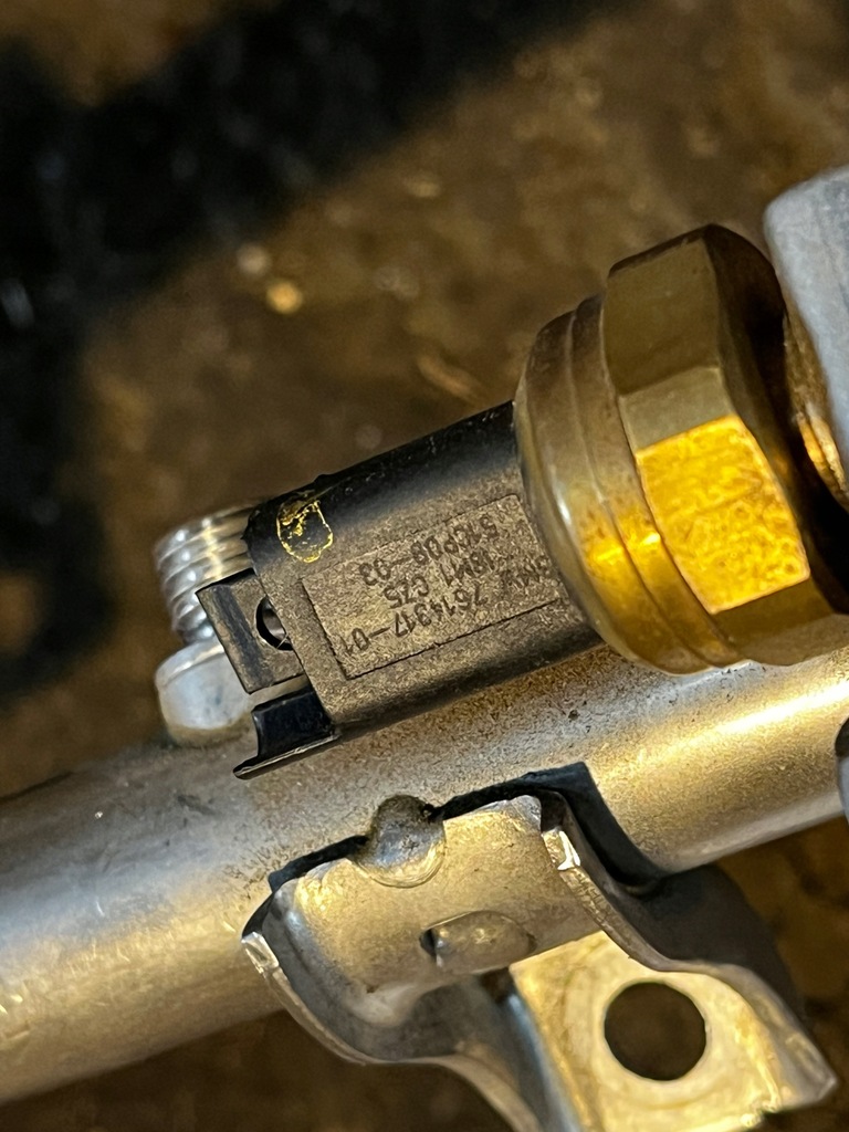 фото №7, 4 bmw n43 молдинг топливная 7562474 7614317 7537319