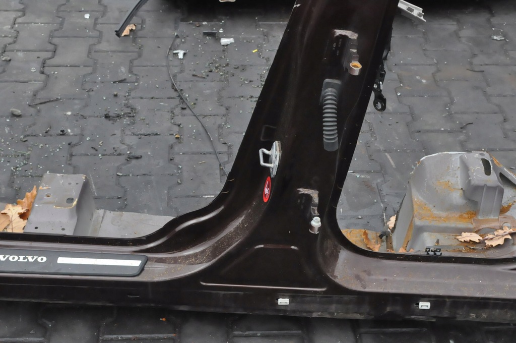 фото №5, Volvo xc60 i блок двигателя порог левый