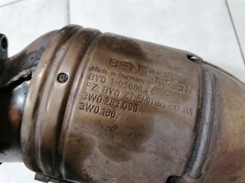 Bentley flying spur mk2 catalyst 3w0253059 w12 Киев