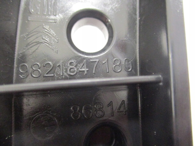 фото №10, Berlingo partner rifter doblo направляющая кронштейн крыло правый