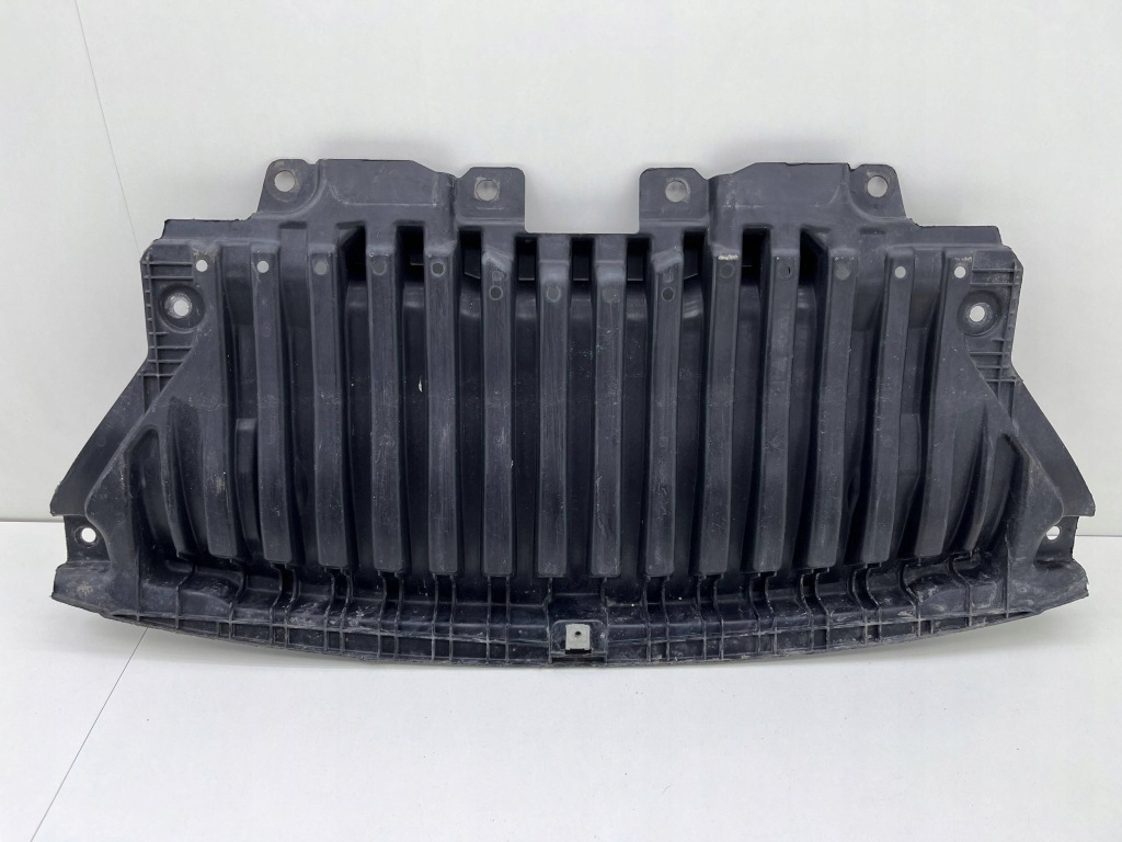 Купить Mercedes w213 amg защита под бампер перед a2135204200
