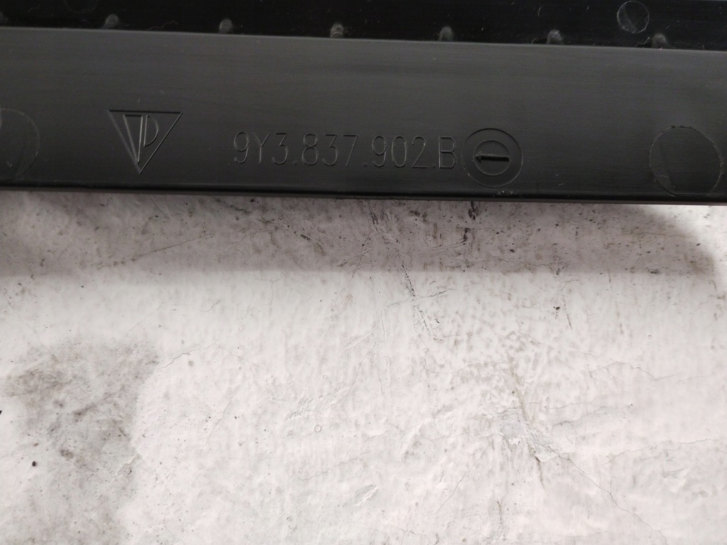 фото №4, Porsche cayenne coupe 9y3 защита стойка дверь