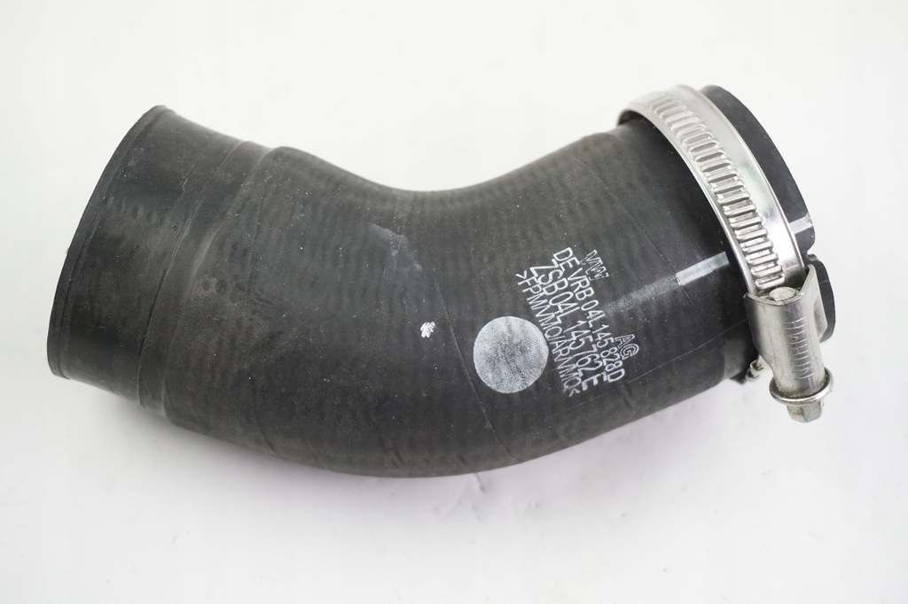 фото №1, Труба інтеркулер vw caddy 04l145762e