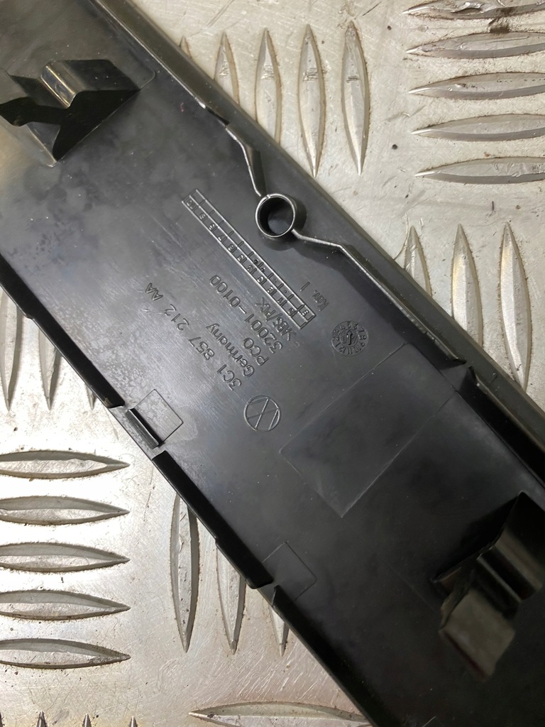 фото №4, Vw passat b6 dekor консолі рамка радіо 3c0858069a