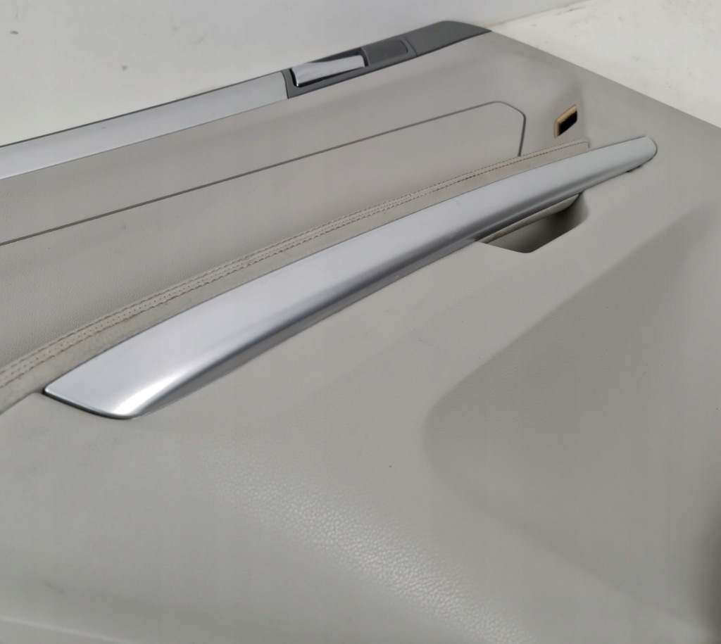 Обивка обшивка задний левый задний  mercedes ml w164 с Разборки