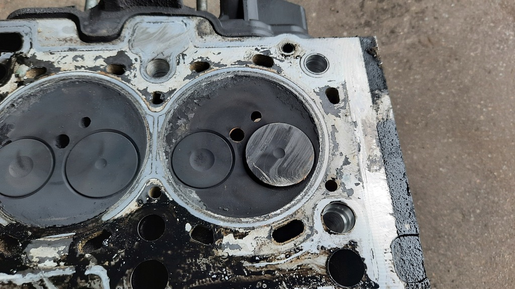 фото №8, Головка двигателя 347759 renault modus 1.5 dci