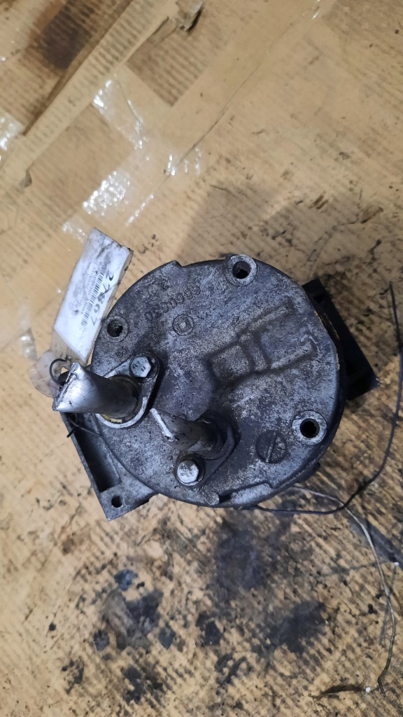 фото №3, Компрессор кондиционера renault megane 1.9d 98r