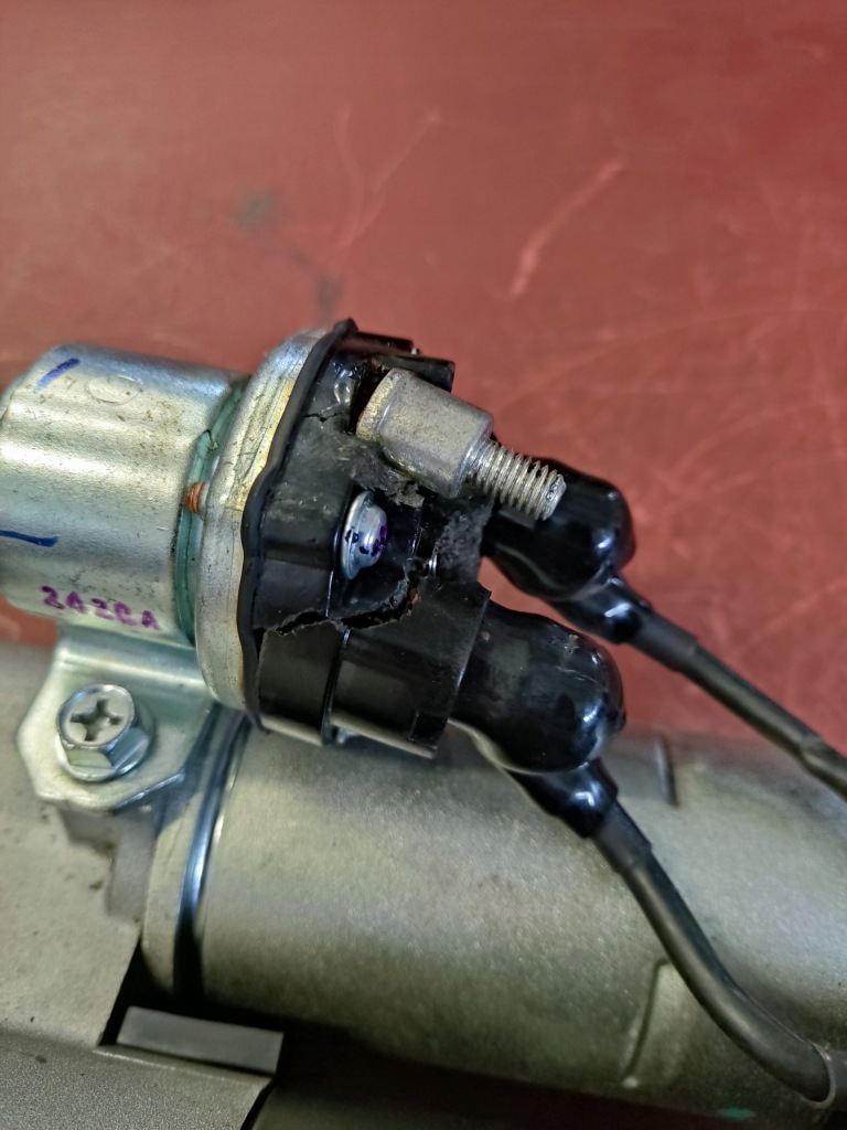 Купити Стартер mercedes a0071513401 новий