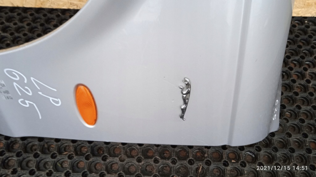 Jaguar s-type fl крыло  перед левое  mdz Киев