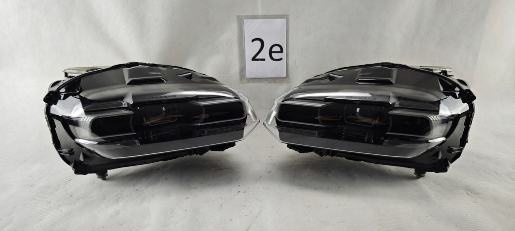 фото №1, Porsche taycan 9j1 full led левый правый фара лампа левая правая