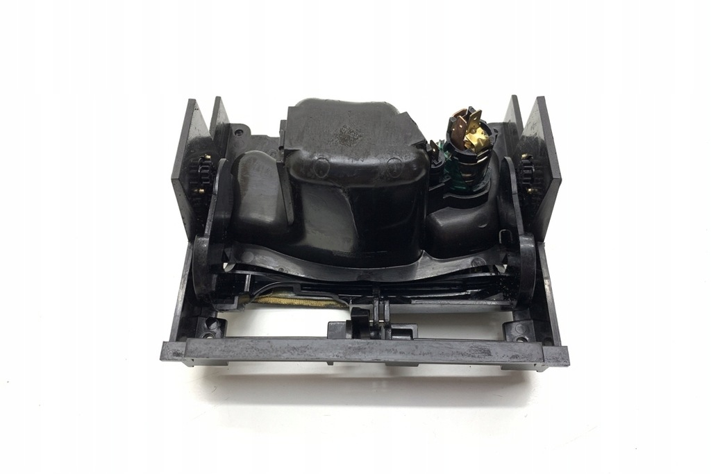 фото №10, Попільничка jaguar xk 8 convertible x100 saev85842 4.0l бензиновий 216kw