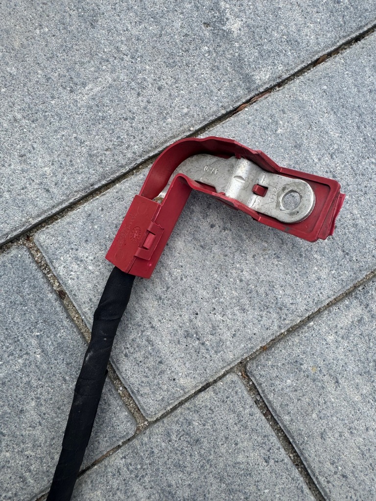 фото №8, Dodge challenger charger кабель коробка na предохранители 2015+