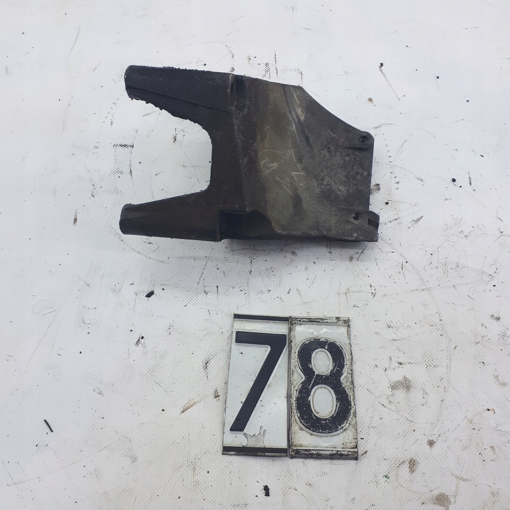 фото №1, Opel corsa c 1.0 кронштейн двигуна