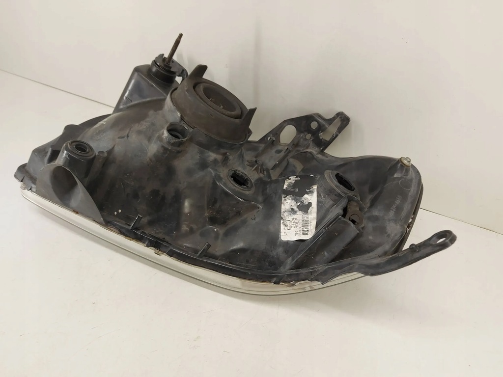 фото №10, Mazda tribute правая лампа передняя перед фара