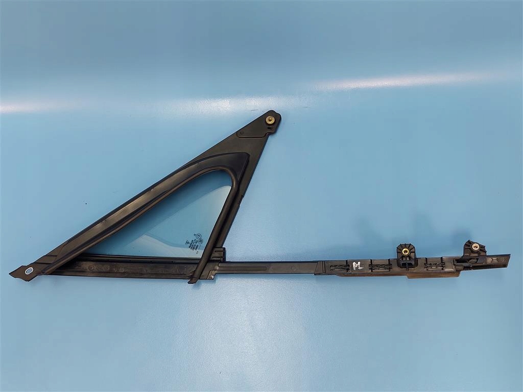 фото №10, Стекло треугольник дверь перед левая porsche panamera 971 ii sport turismo 16-23r