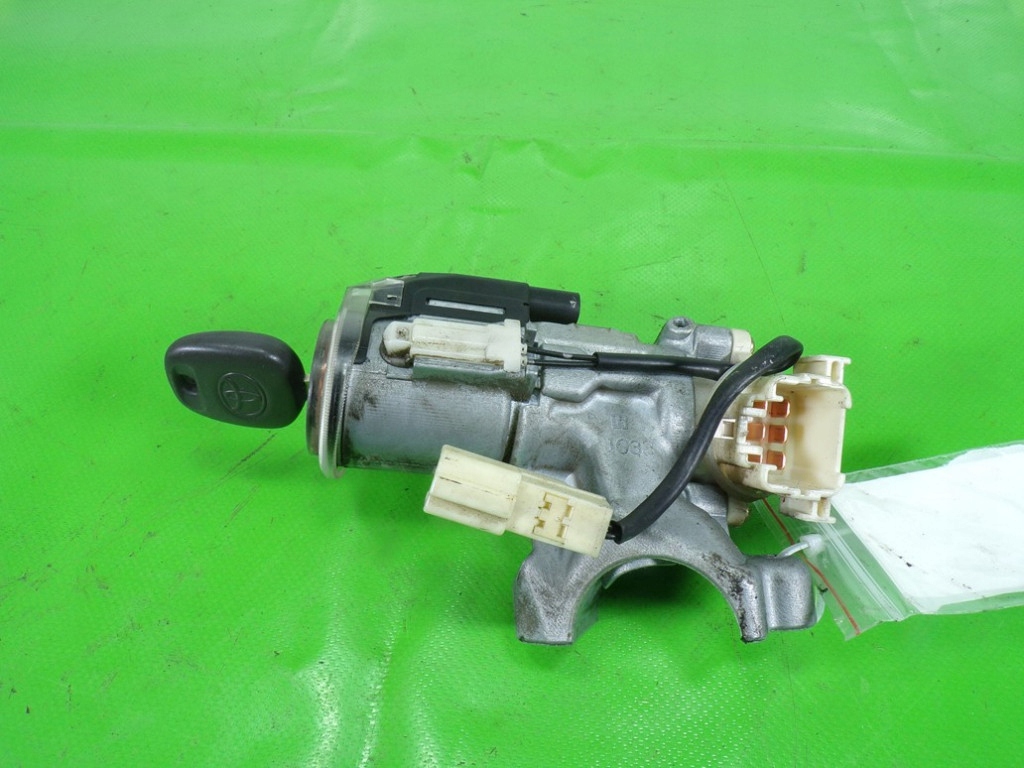 фото №5, Toyota previa ii 2.0d4d 116km 2001r замок зажигания ключ 45020287