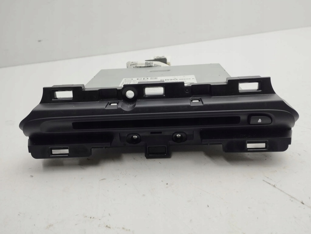 фото №2, Mazda cx-5 ii 2020 панель / радиопроигрыватель cd/dvd/gps