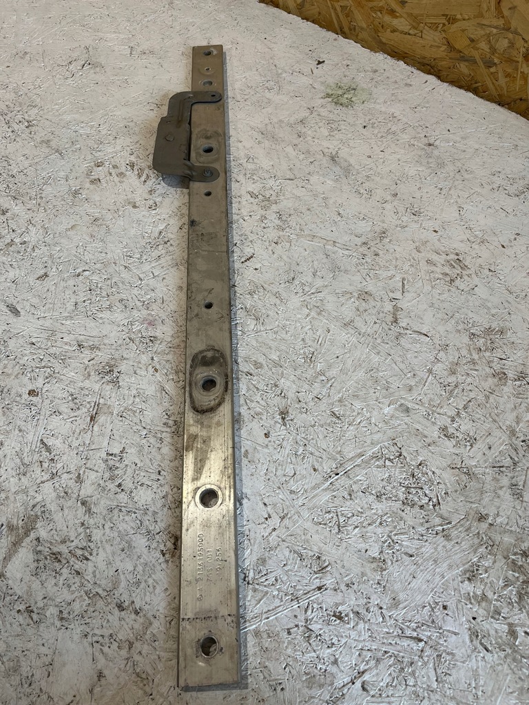 фото №1, Кронштейн підсилювач mercedes w213 a2136195000