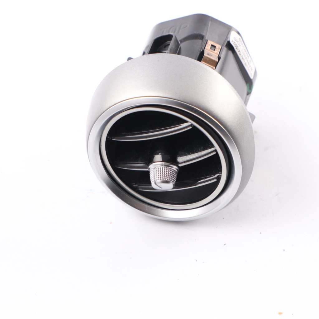 фото №12, Mercedes w205 x253 решётка обдув панели приборной панели средняя a2058300301