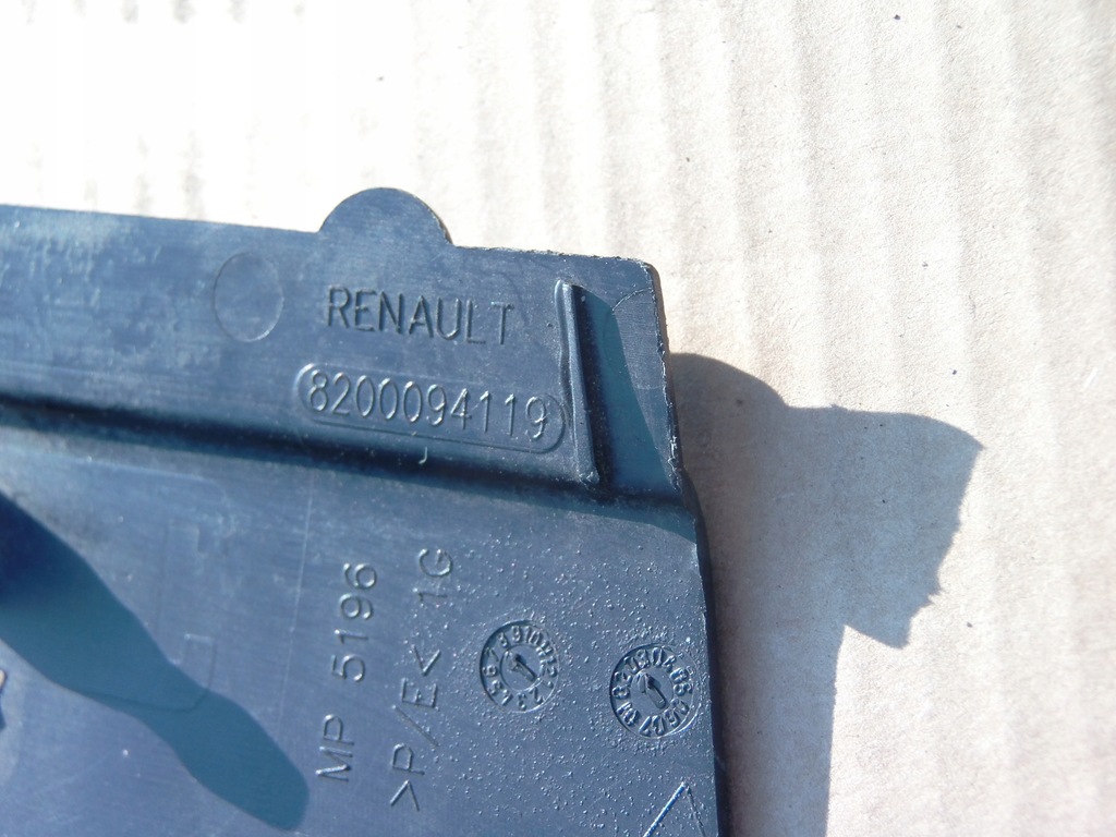 фото №4, Наконечник заглушка крыша петля левая комплект 8200094119 renault espace iv