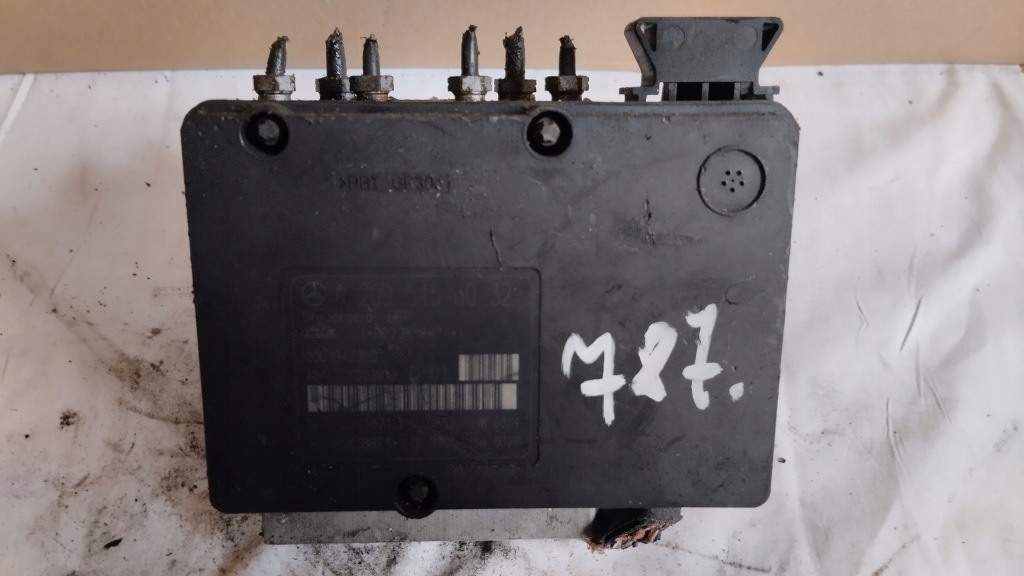 Купити Насос гальмівна abs mercedes w203 a0054310812