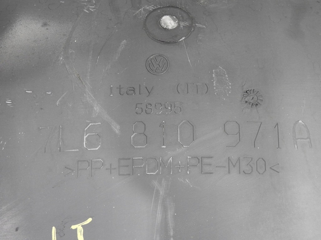 фото №9, Подкрылок левый задняя vw touareg i 7l6810971a