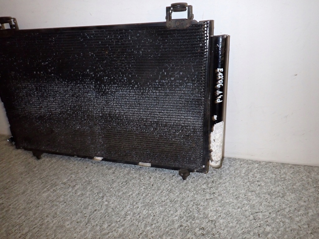 фото №4, Toyota corolla e12 1.4 d4d 04- радіатор кондиціонера
