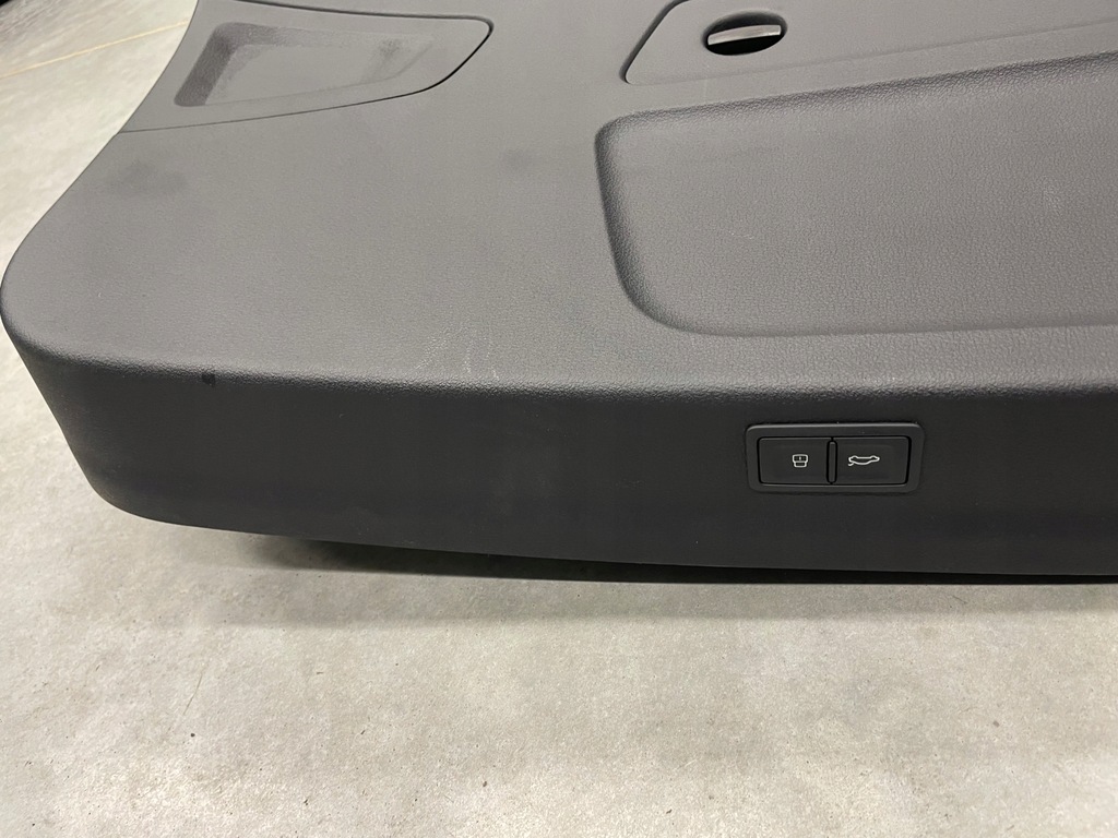 фото №5, Защита крышки багажника a6 c8 kombi avant 4k9