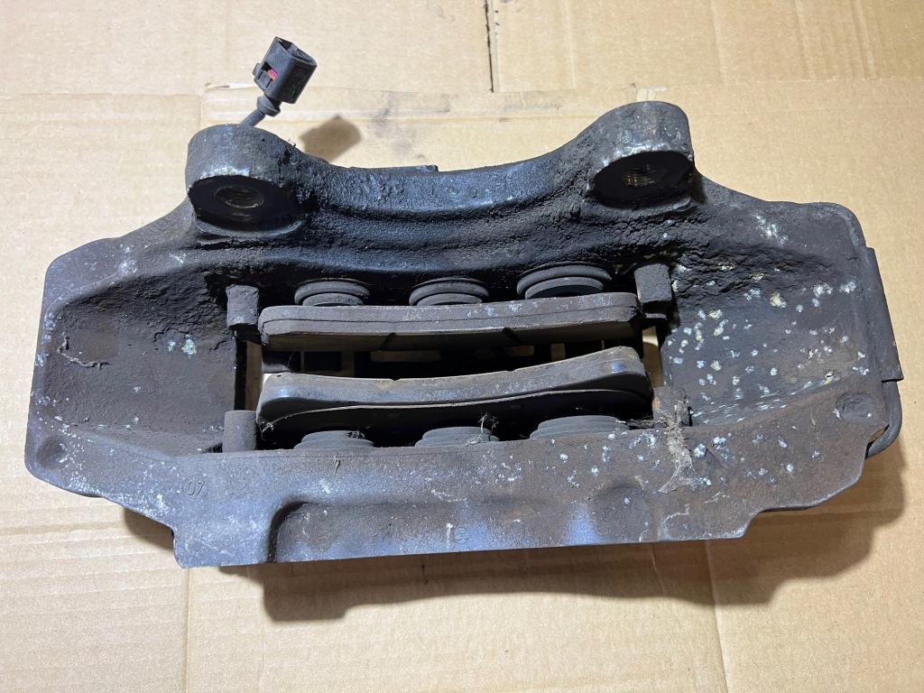 фото №9, Audi q7 4l супорт гальмівний лівий перед передній brembo 6 tłoczkowy 18zl