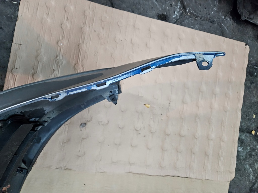 фото №9, Toyota avensis t25 03-06 бампер перед 1c0