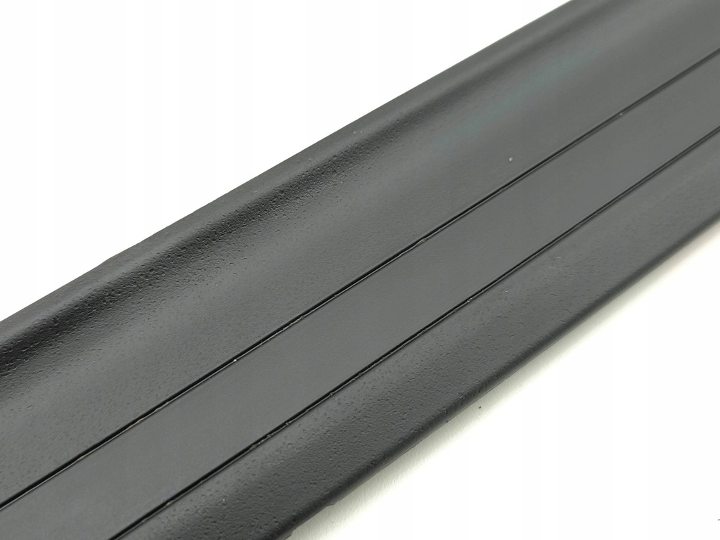 фото №8, Kia niro 2024 левая сторона молдинг порог задняя