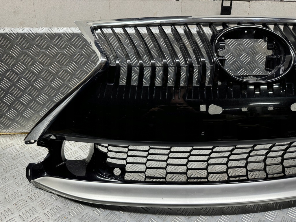 фото №4, Lexus rc200 rc300 h гібрид rc решітка радіатора решітка радіатора хром бампера