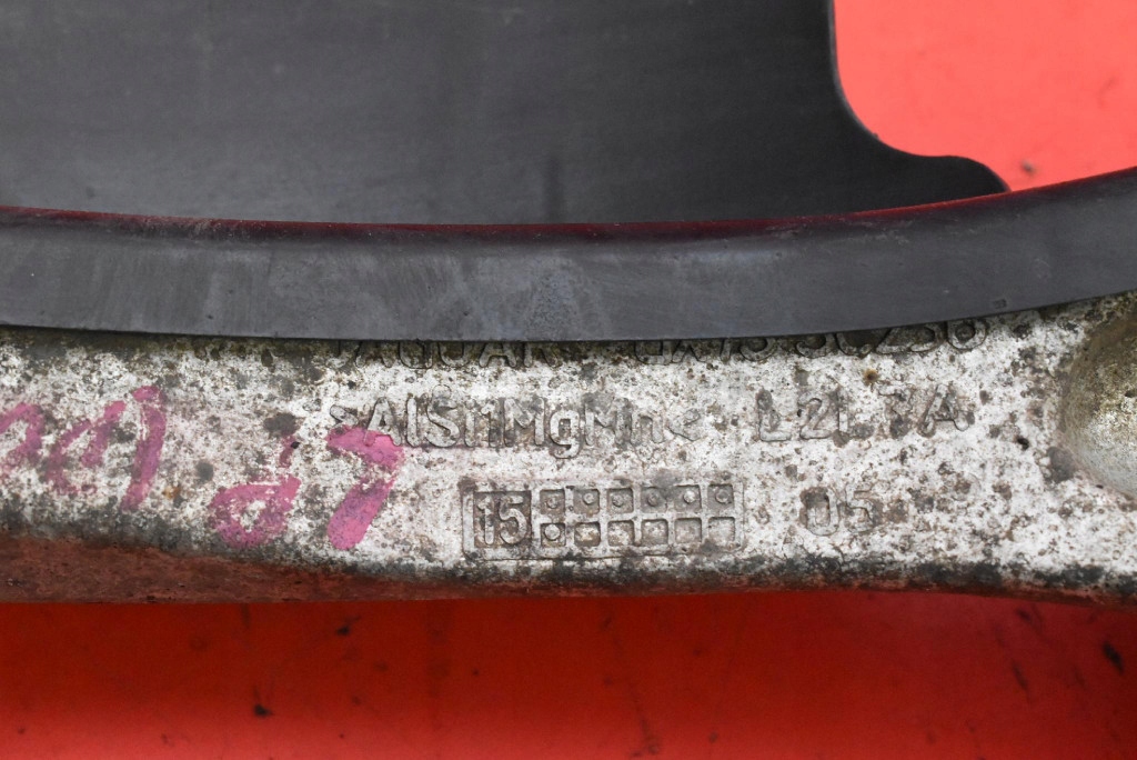 фото №7, Рычаг левый перед нижний gx73-3c256 jaguar xe x760 2.0 d 180 km 14-19