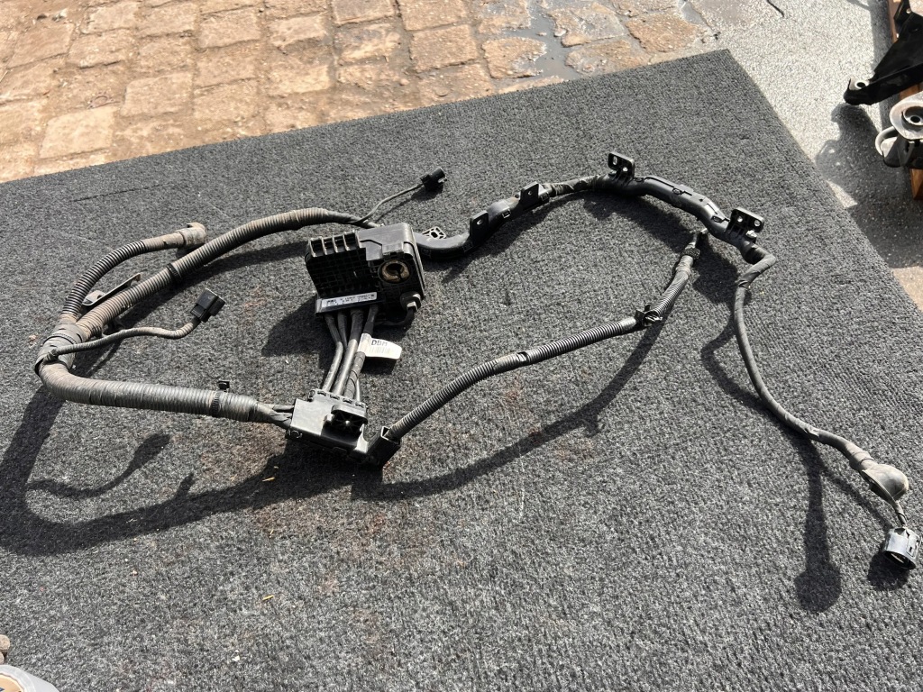 фото №1, Hyundai i30 1.6 crdi клема електропроводка клеми