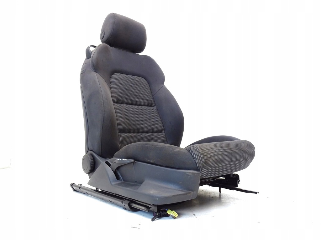 фото №1, Сиденье пассажира правый перед audi a3 8p cabrio 8p7