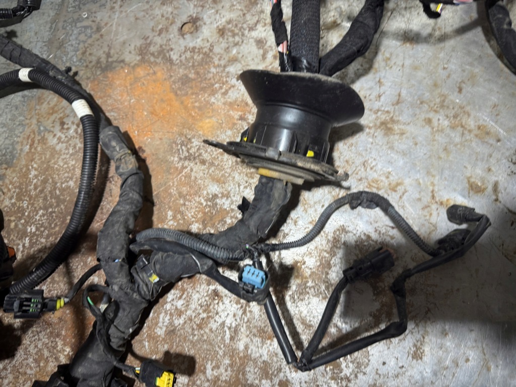 Peugeot 5008 ii 1.6 thp жгут электропроводка отсек двигателя автоматическая коробка передач Доставка