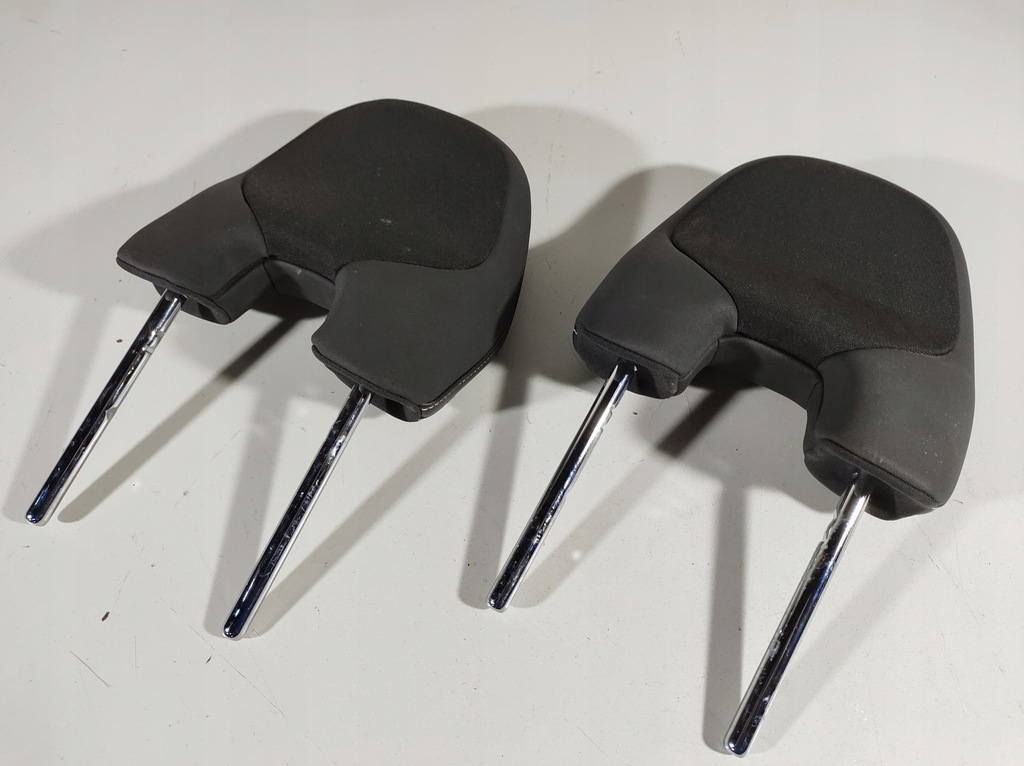 фото №9, Volvo v40 12r- подголовник сиденье