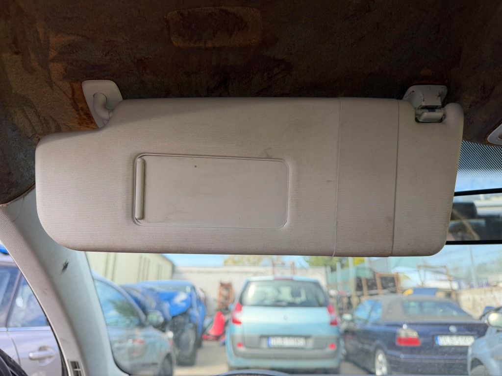 Купити Vw golf v козирок ліва