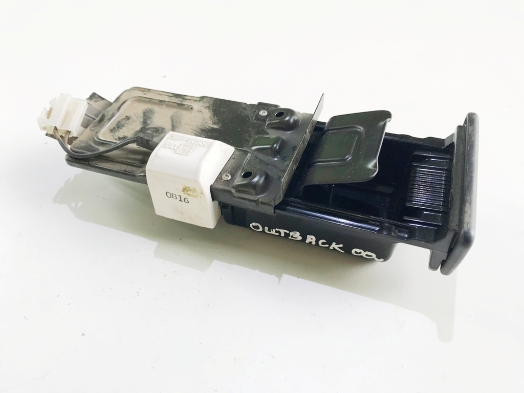 фото №1, Legacy iii outback ii 00r пепельница eu