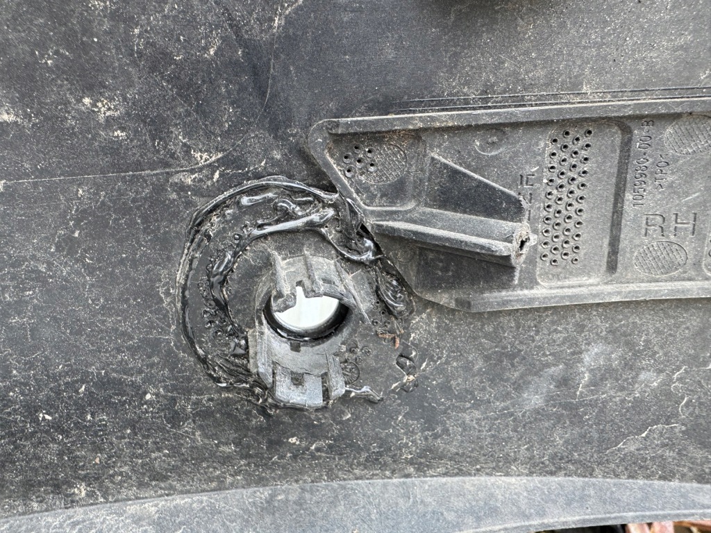 Бампер передний перед tesla model s Недорого