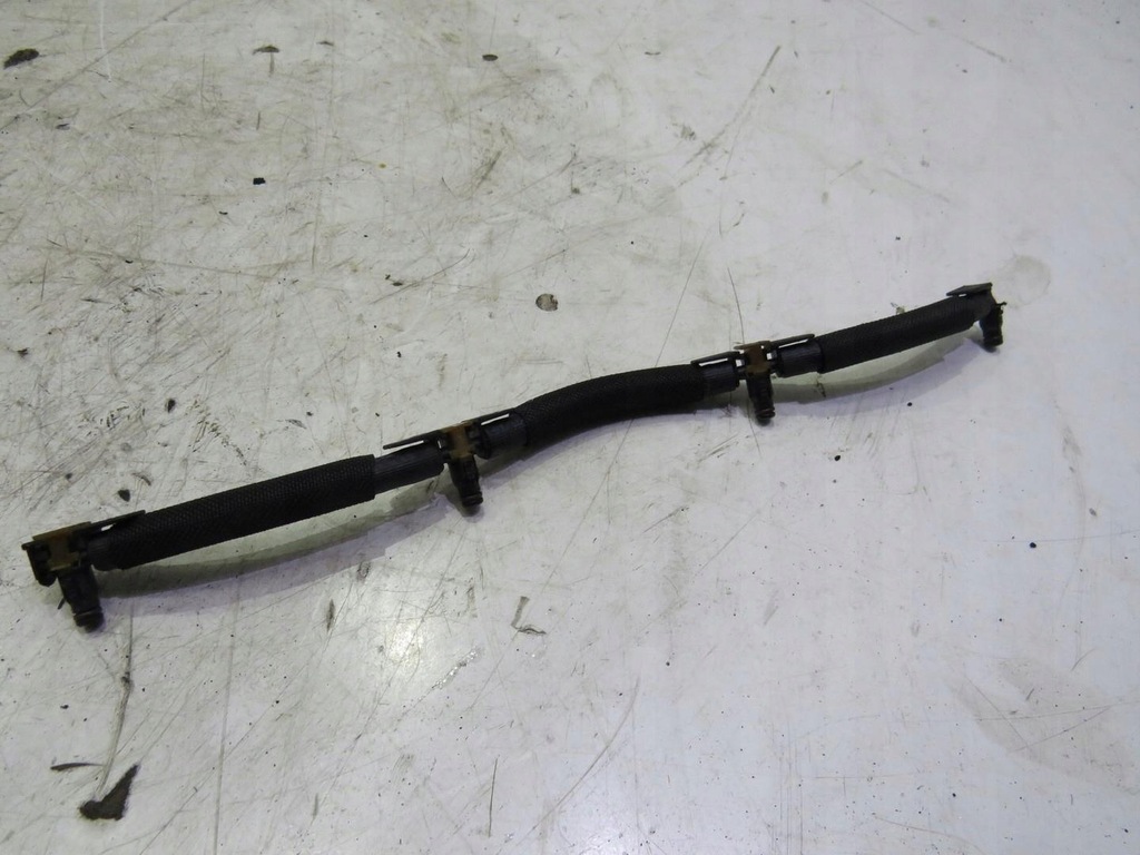 фото №1, Шланг обратка топлива топлива vw passat b7 2.0 tdi