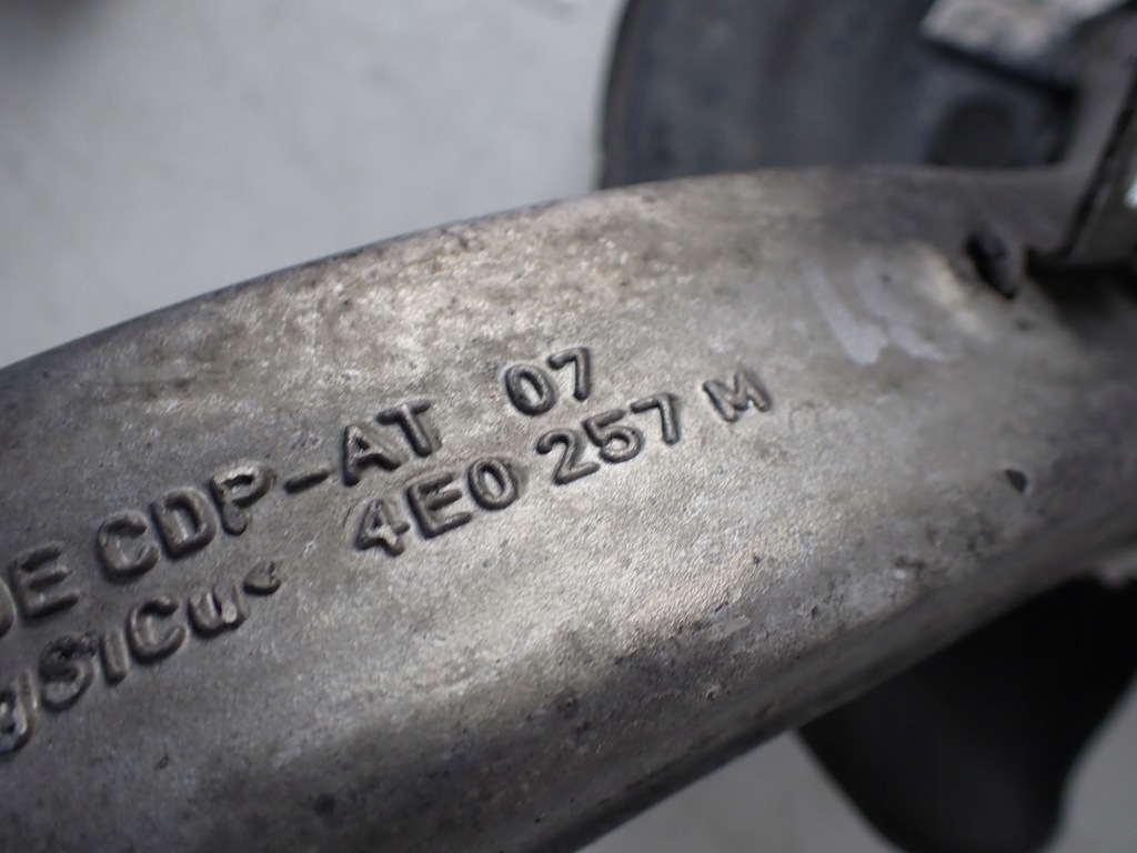 фото №15, Поворотный кулак подвеска ступица левый перед audi a8 s8 d3 5.2 короткий