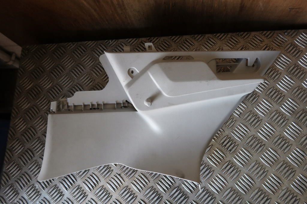 фото №1, Блок двигателя багажника левый clio v 799126046r uszk