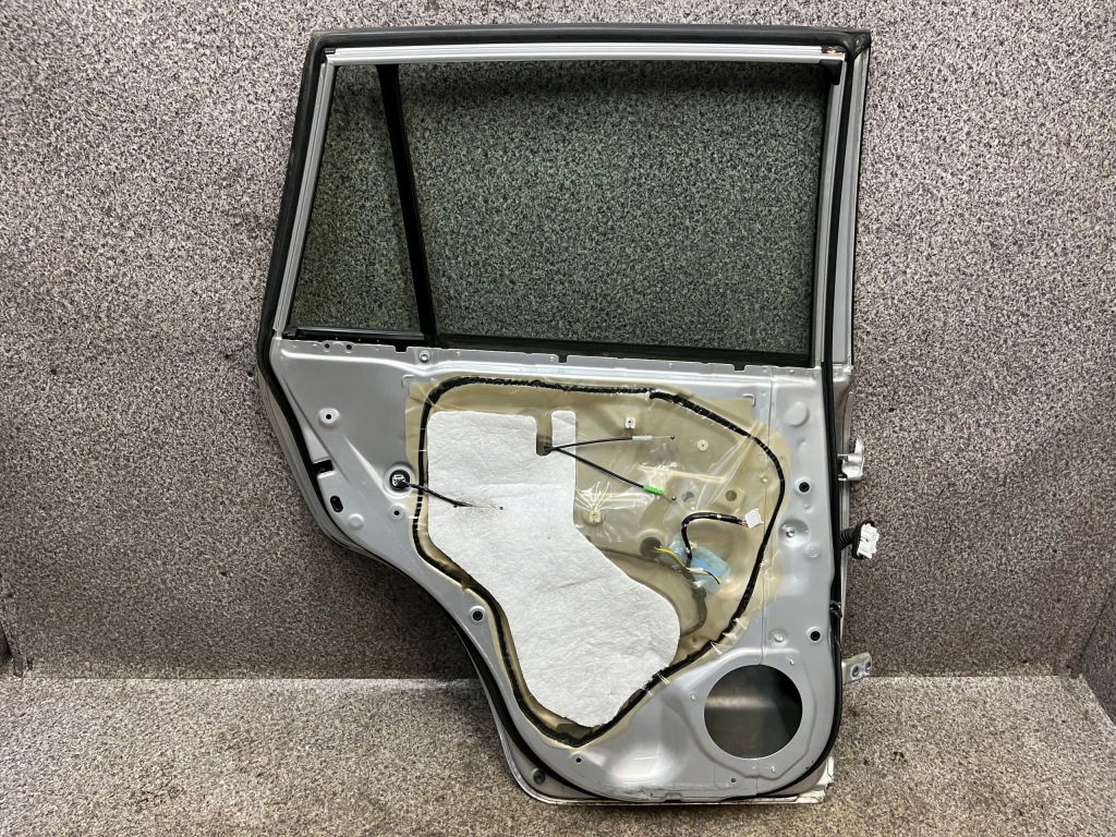 фото №9, Дверь левый задняя левая задние toyota rav4 iii 3 полный 1f7 серебристый