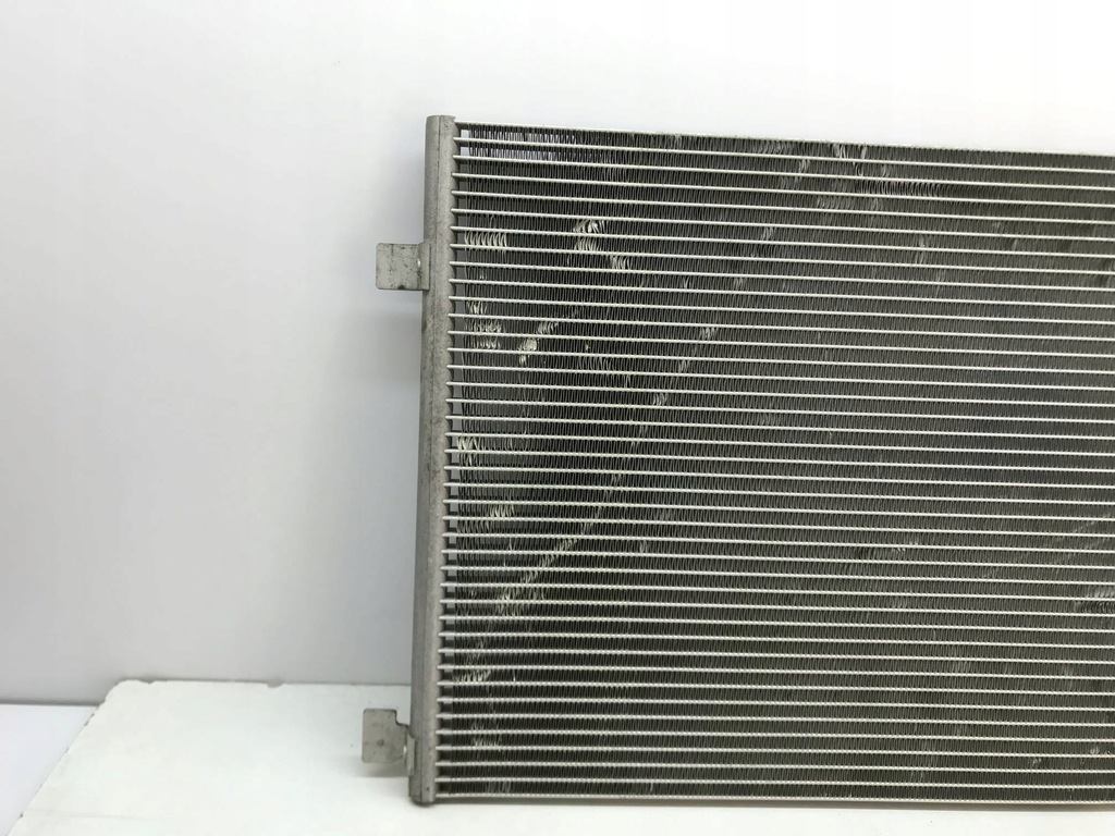 фото №9, Bmw i3 конденсатор / радіатор кондиціонера 64536804735