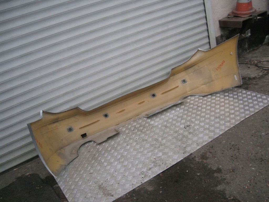 фото №8, Mercedes r klasa w251 2011 бампер задний задняя